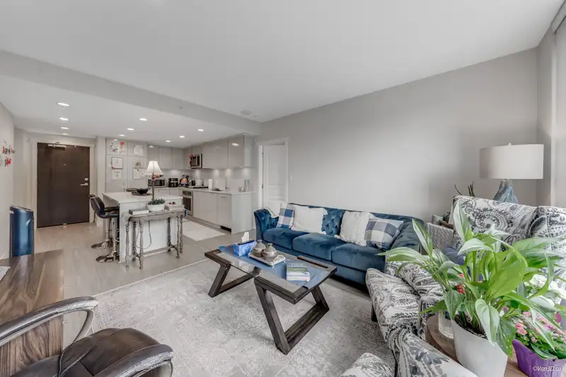 304 3100 WINDSOR GATE - photo 4 of 28