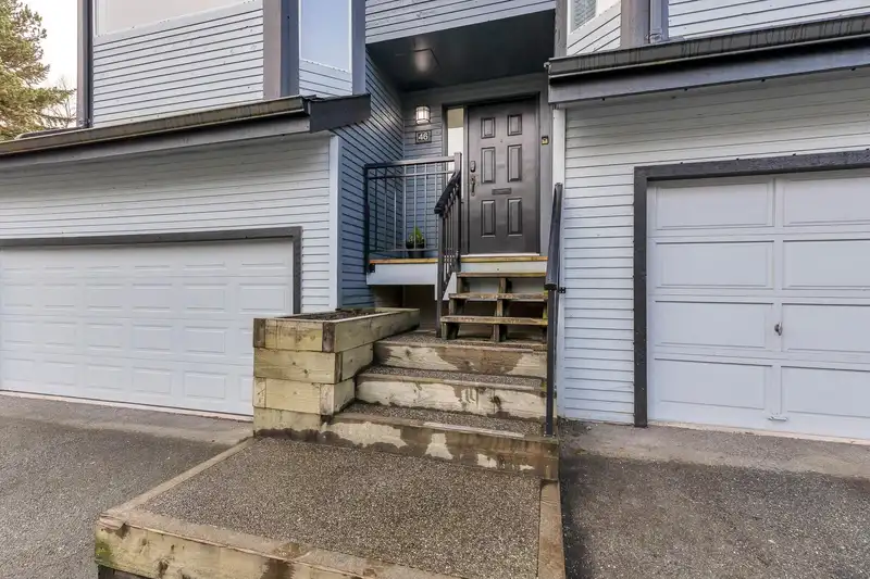 46 1195 FALCON DRIVE - photo 2 of 39