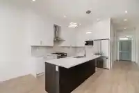 20535 74B AVENUE - thumbnail 2