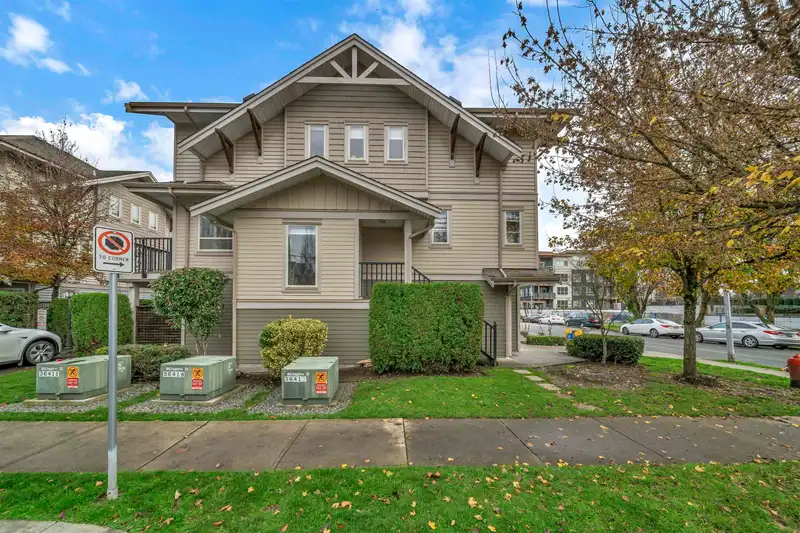 9 5388 201A STREET - photo 1 of 40