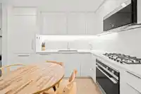 107 650 E 2ND STREET - thumbnail 11