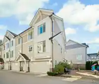 8 7056 192 STREET - thumbnail 1