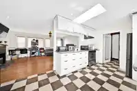 10125 HELEN DRIVE - thumbnail 16