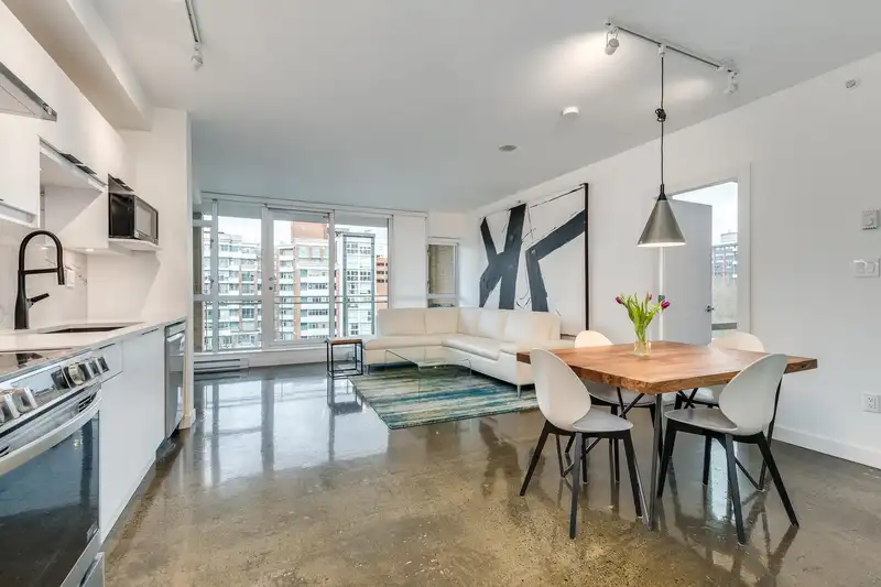 714 221 UNION STREET - photo 3 of 26
