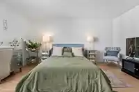 12D 328 TAYLOR WAY - thumbnail 22