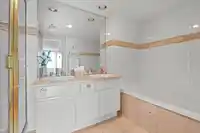 12D 328 TAYLOR WAY - thumbnail 33