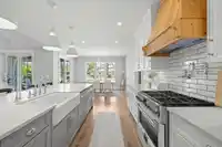 7019 264 STREET - thumbnail 10