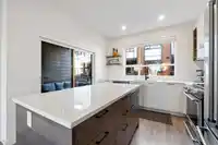 32 20150 81 AVENUE - thumbnail 11