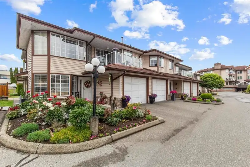 31 32659 GEORGE FERGUSON WAY - photo 1 of 34