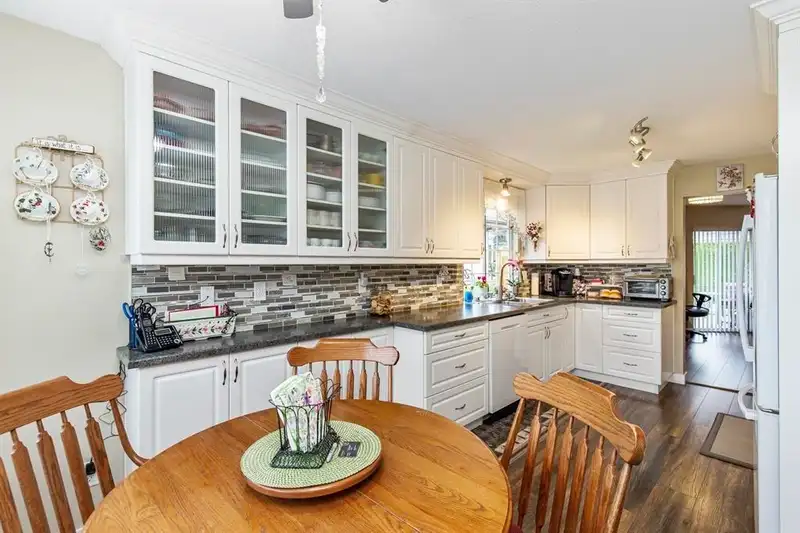 31 32659 GEORGE FERGUSON WAY - photo 4 of 34