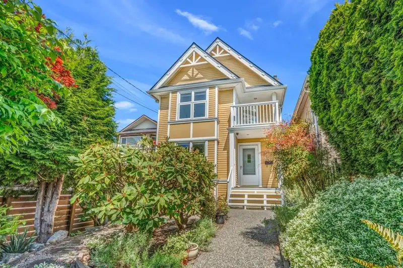 517 ATLANTIC STREET - photo 1 of 29