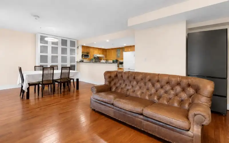 206 2071 W 42ND AVENUE - photo 4 of 24