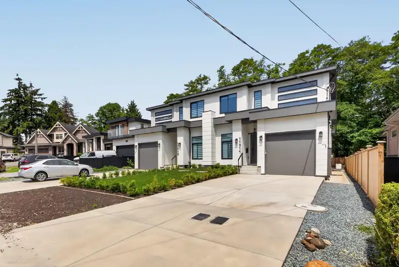 11917 CHALMER PLACE - photo 2 of 40