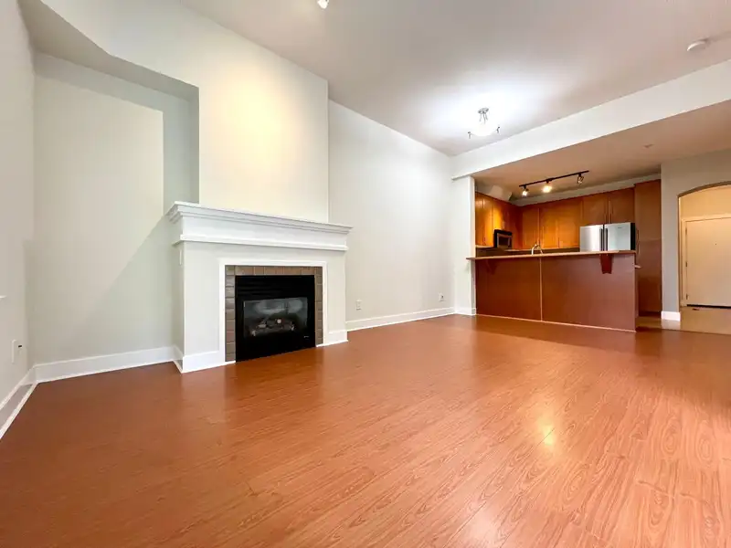 1314 4655 VALLEY DRIVE - photo 1 of 22