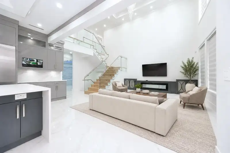 1100 COMO LAKE AVENUE - photo 3 of 39