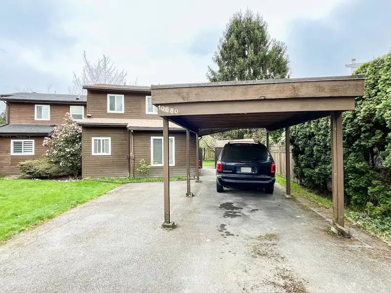 10680 WHISTLER COURT - photo 2 of 30