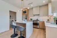 1 2263 E 35TH AVENUE - thumbnail 8