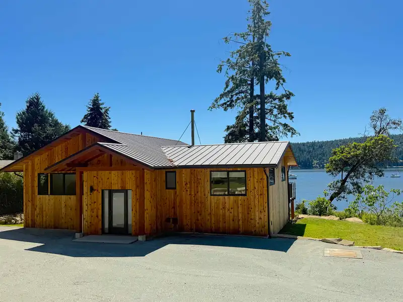 479 MONTAGUE PARK ROAD - photo 3 of 40