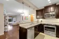 155 8258 207A STREET - thumbnail 15