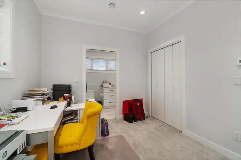2575 & 2577 PARKER STREET - photo 3 of 40
