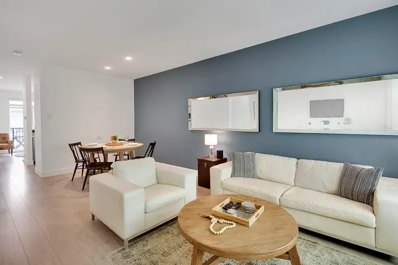43 8277 161 STREET - photo 3 of 23