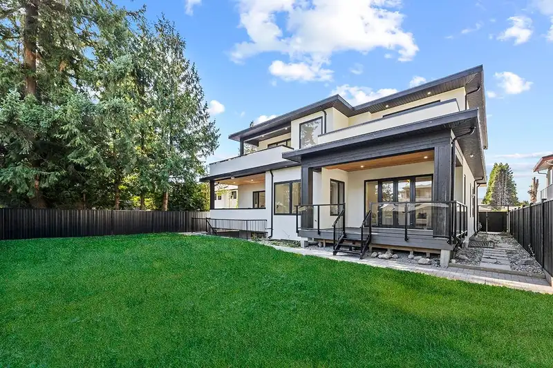 687 FOLSOM STREET - photo 3 of 40