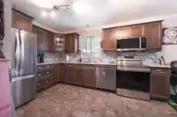 5980 MATSQUI STREET - thumbnail 10