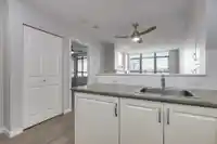 712 2799 YEW STREET - thumbnail 15