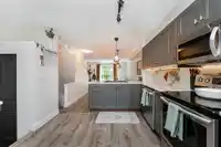 60 7179 201 STREET - thumbnail 9