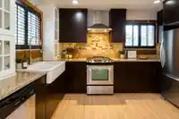7655 WOODCOCK CRESCENT - thumbnail 4