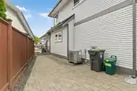 8415 214 STREET - thumbnail 34