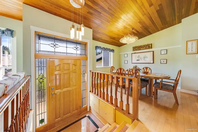 11761 CASCADE DRIVE - photo 4 of 40