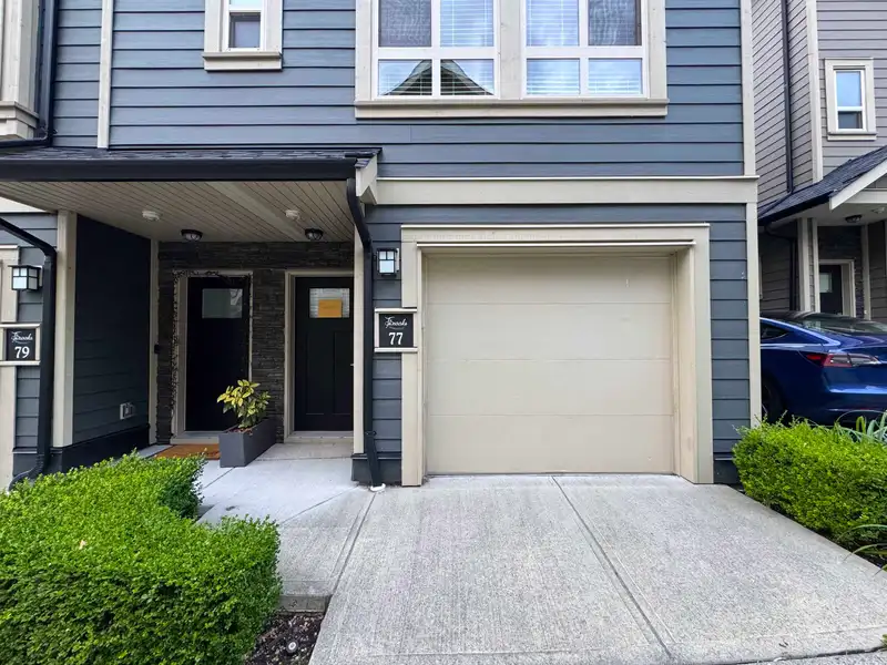 77 19913 70 AVENUE - photo 2 of 28