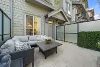 9 433 SEYMOUR RIVER PLACE - thumbnail 4