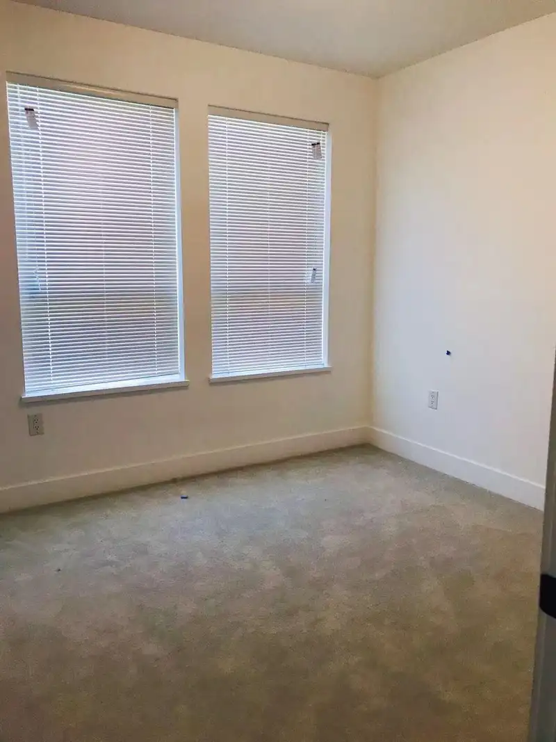 414 9228 SLOPES MEWS - photo 3 of 9