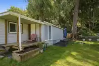 39 3942 COLUMBIA VALLEY ROAD - thumbnail 24