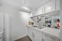 201 1270 ROBSON STREET - thumbnail 14
