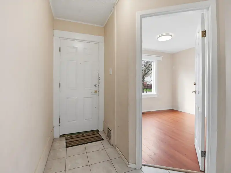 2437 E 22ND AVENUE - photo 2 of 22