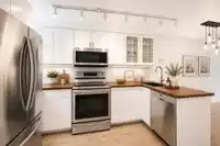 112 1363 CLYDE AVENUE - thumbnail 4