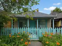 777 E PENDER STREET - thumbnail 1