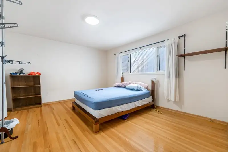 5942 LAUREL STREET - photo 4 of 24