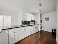 1760 HAMPTON DRIVE - thumbnail 32