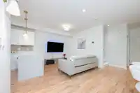2 8271 FRANCIS ROAD - thumbnail 9