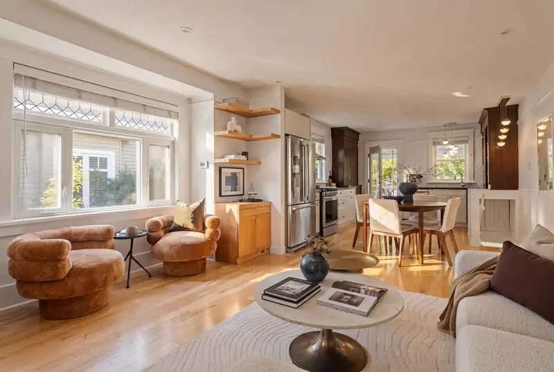 1859 SEMLIN DRIVE - photo 4 of 40