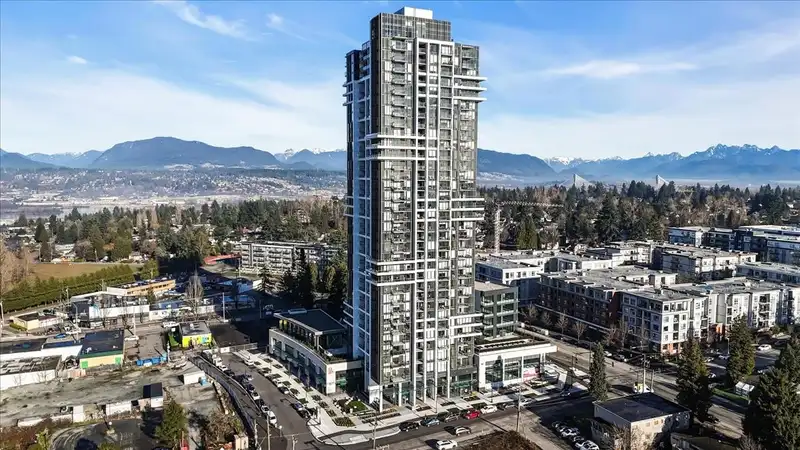1212 13675 107A AVENUE - photo 1 of 15