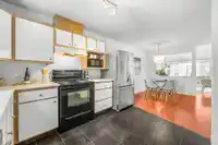 222 7837 120A STREET - thumbnail 13