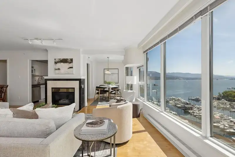 1602 535 NICOLA STREET - photo 1 of 31