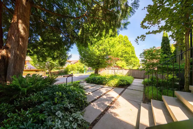 5208 ROSS STREET - photo 3 of 39
