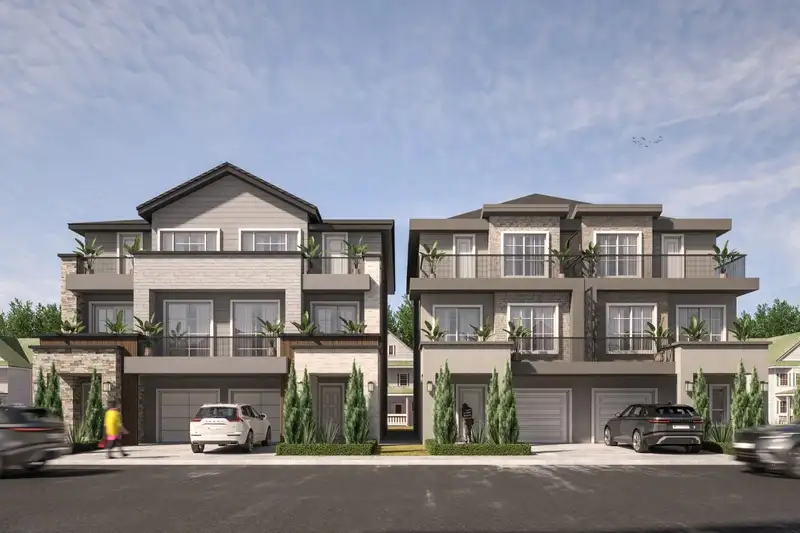 101 12838 114B AVENUE - photo 1 of 12