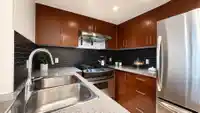 301 8480 GRANVILLE AVENUE - thumbnail 10